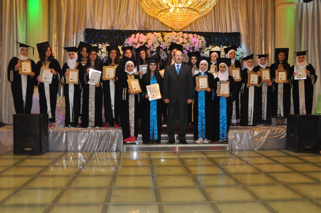 حفلة تكريم أوائل الصف التاسع للعام الدراسي 2014-2015 